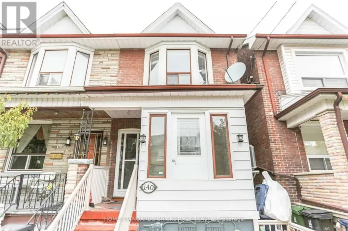 2ND FL - 140 ESSEX STREET, Toronto