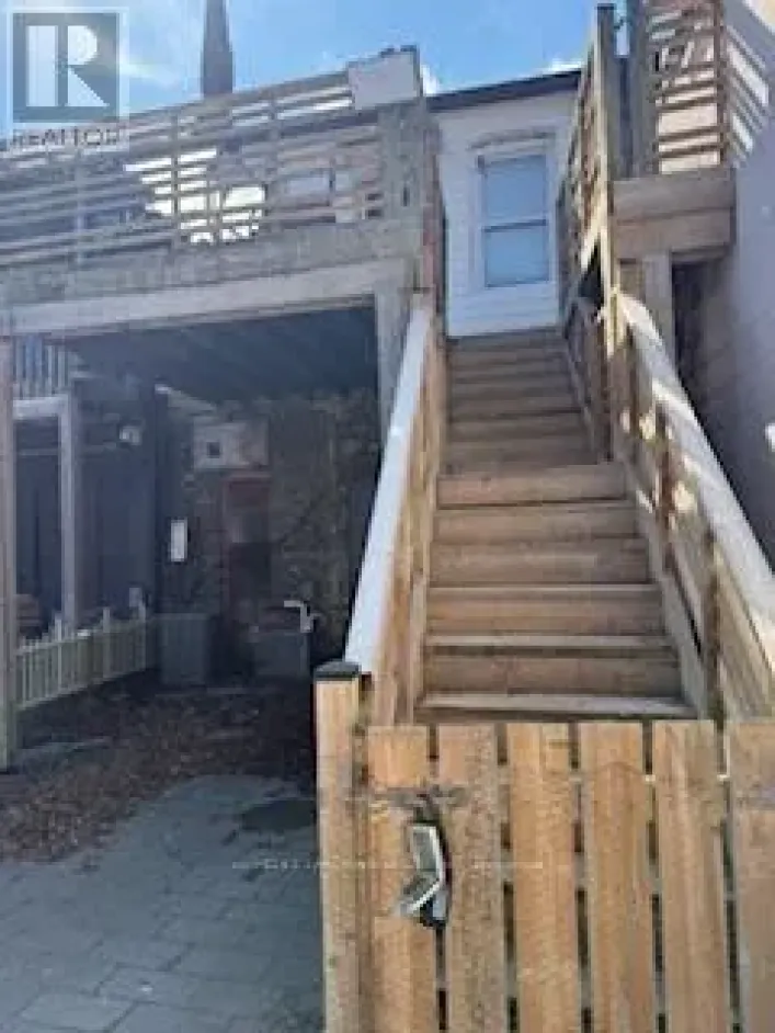 2ND FL - 2615 YONGE STREET, Toronto