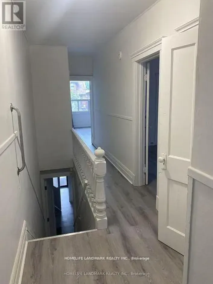 2ND FLOOR - 1067 DOVERCOURT ROAD, Toronto