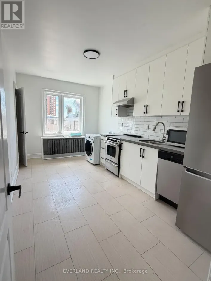 2ND FLOOR - 247 BELGRAVIA AVENUE, Toronto