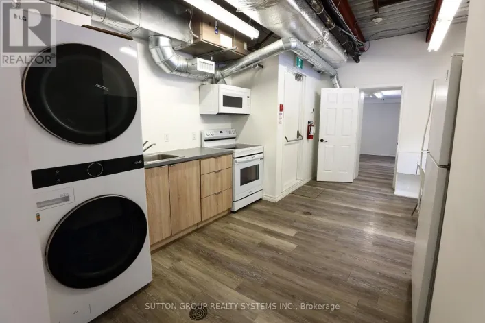 2ND FLOOR - 328-330 QUEEN STREET W, Toronto