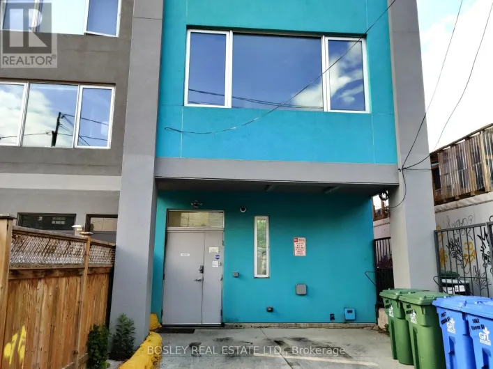 2ND FLR - 1052 QUEEN STREET W, Toronto