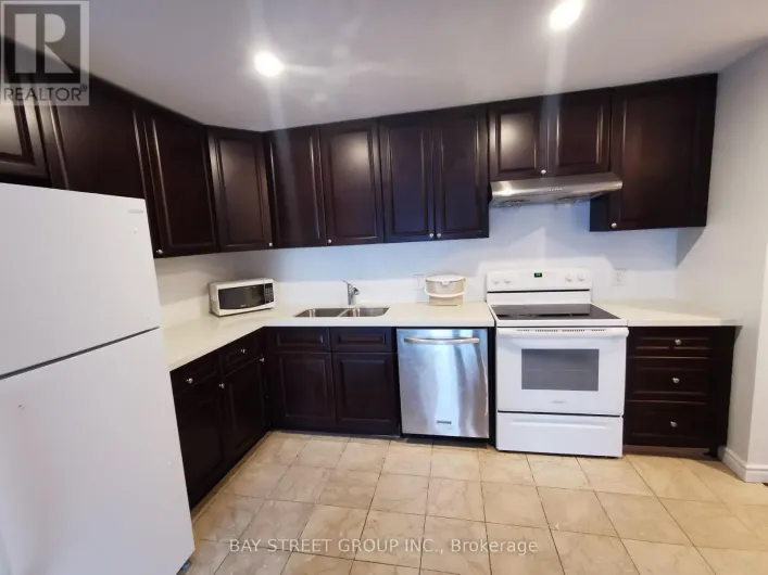 2ND FLR - 1546 JANE STREET, Toronto
