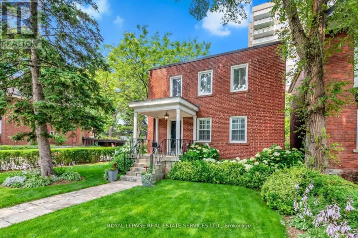 2ND FLR - 42 GORMLEY AVENUE, Toronto