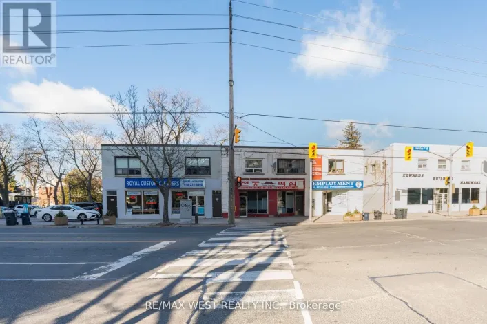 2ND FLR - 4992B DUNDAS STREET W, Toronto