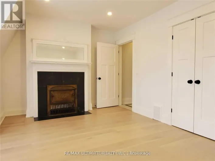 2ND FLR - 784A DOVERCOURT ROAD, Toronto