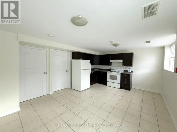 3 - 1 CLINTON STREET, Toronto