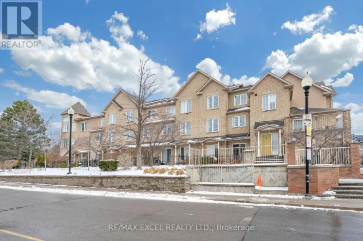 3 - 10 COX BOULEVARD, Markham