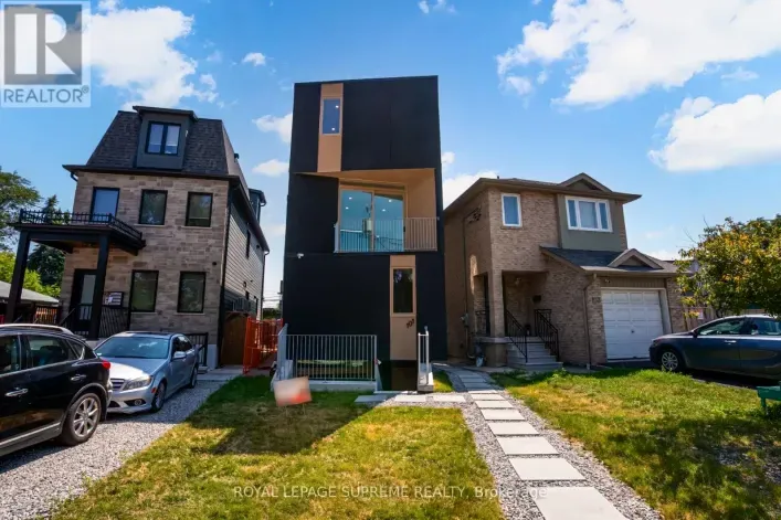 3 - 101 BERNICE CRESCENT, Toronto