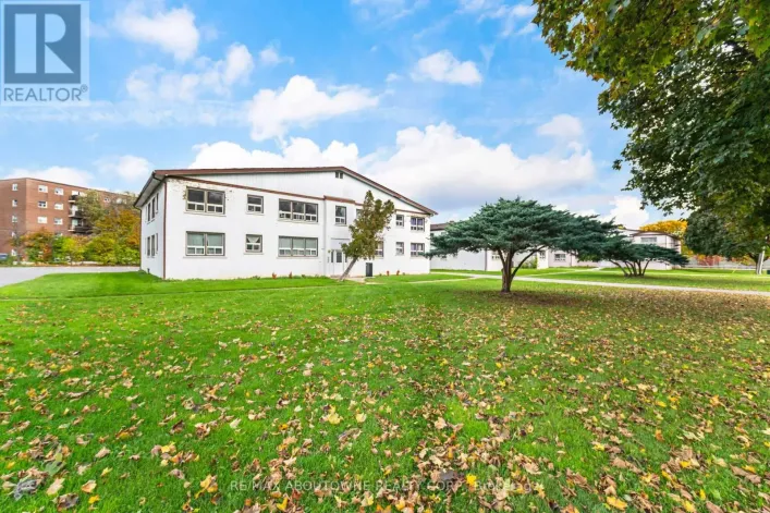 3 - 1031 CHURCHILL AVENUE E, Oakville