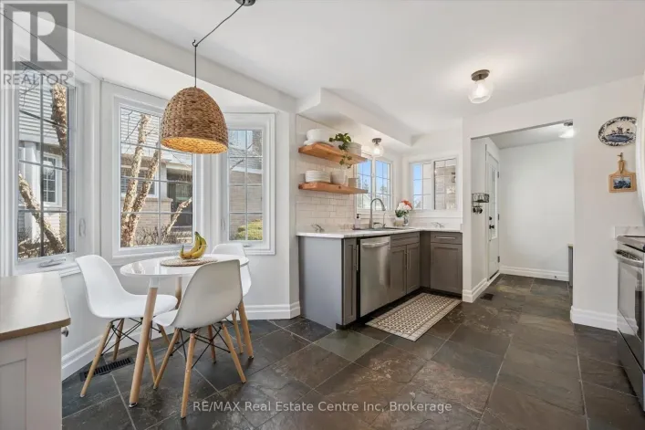 3 - 106 WOODLAWN ROAD E, Guelph