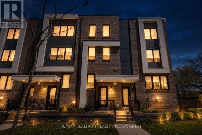 3 - 110 STANLEY GREENE BOULEVARD, Toronto