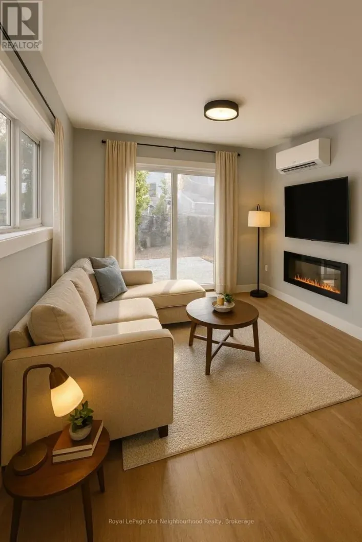 3 - 1123 TOWERHILL COURT, Peterborough