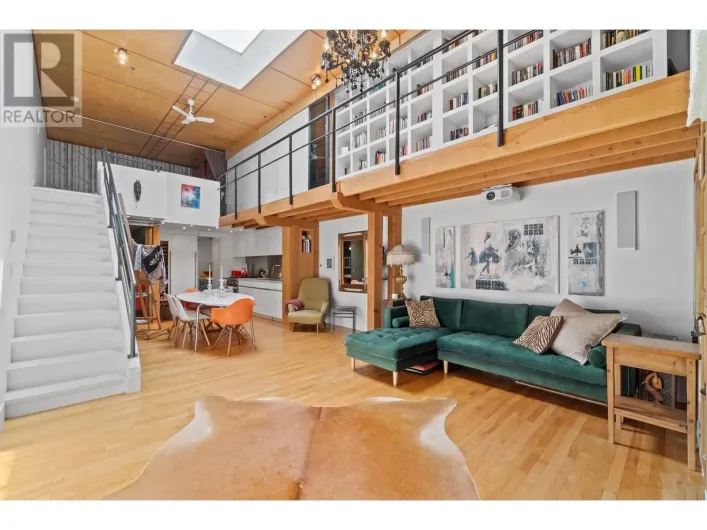 3 1227 E 7TH AVENUE, Vancouver