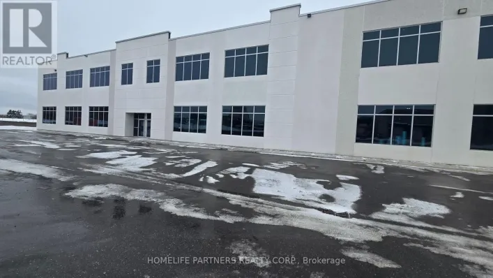 3 - 125 ENGELHARD DRIVE, Aurora