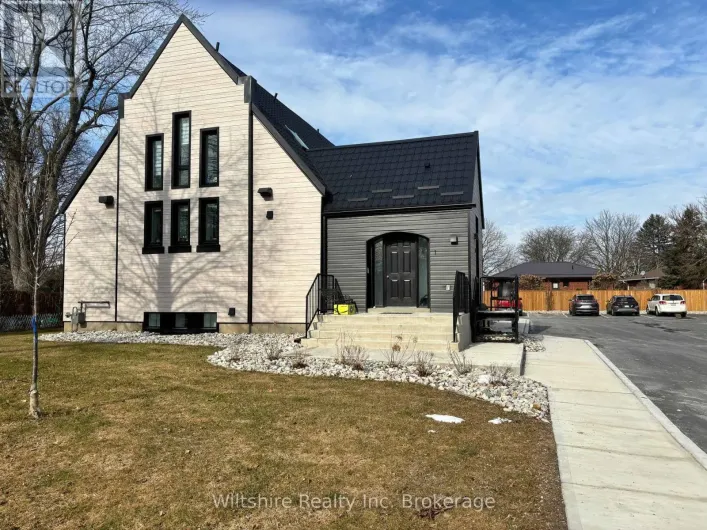 3 - 14 GLENDALE DRIVE, Tillsonburg