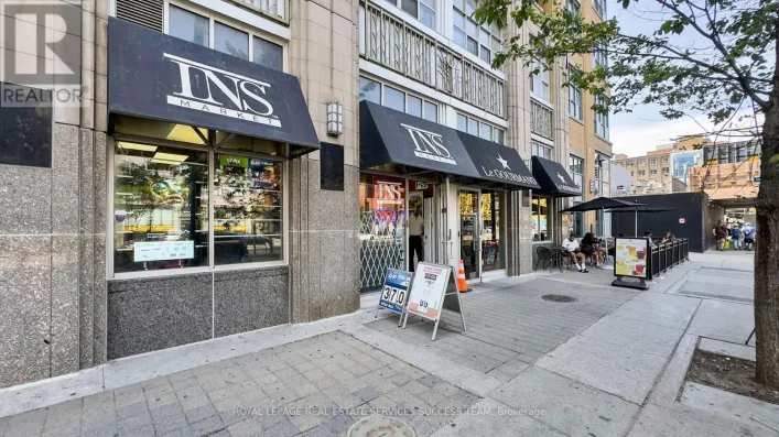 3 - 148 SPADINA AVENUE, Toronto