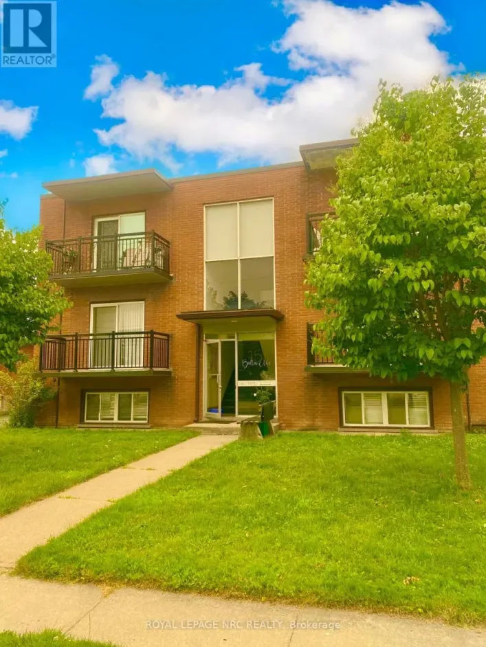 3 - 15 BOLTON AVENUE, Thorold