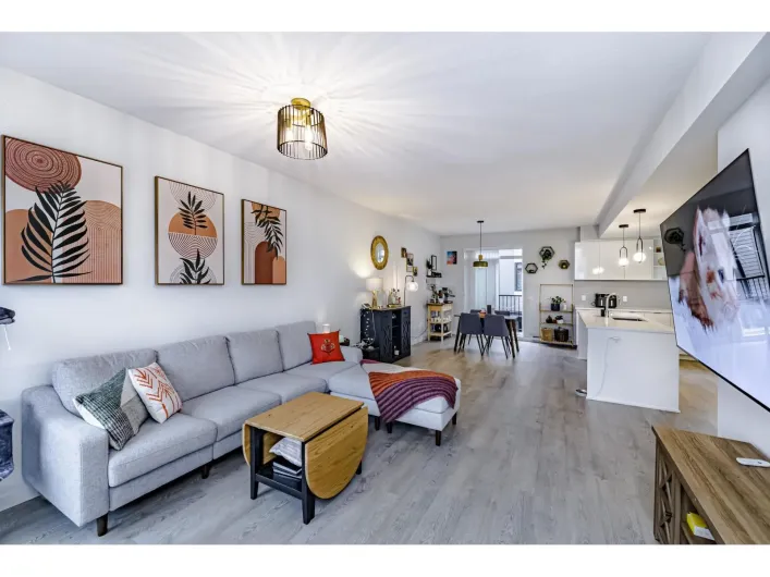 3 15151 EDMUND DRIVE, Surrey