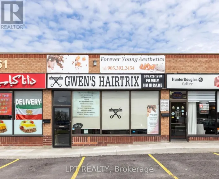 3 - 15461 YONGE STREET, Aurora
