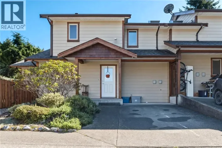 3 1626 Holly Cres, Ucluelet