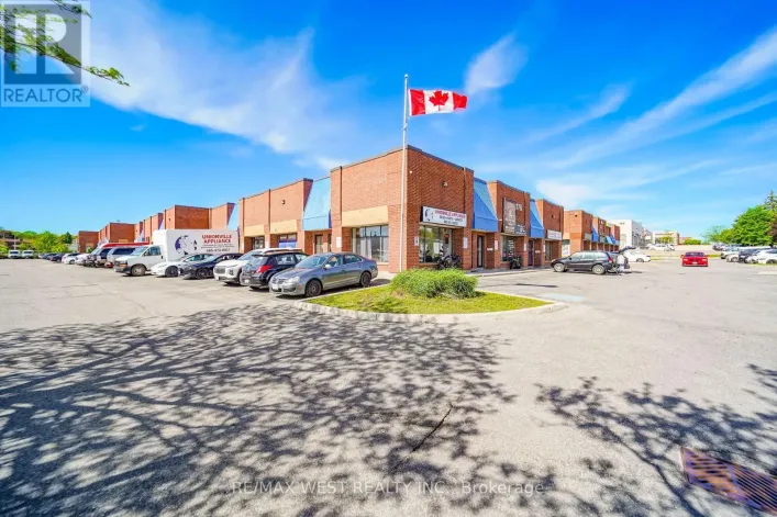 3 - 176 BULLOCK DRIVE, Markham