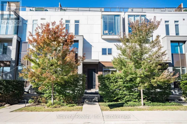 3 - 18 GREENBRIAR ROAD, Toronto