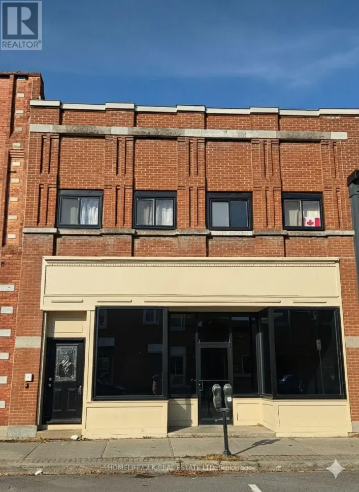 3 - 180 KING STREET E, Gananoque