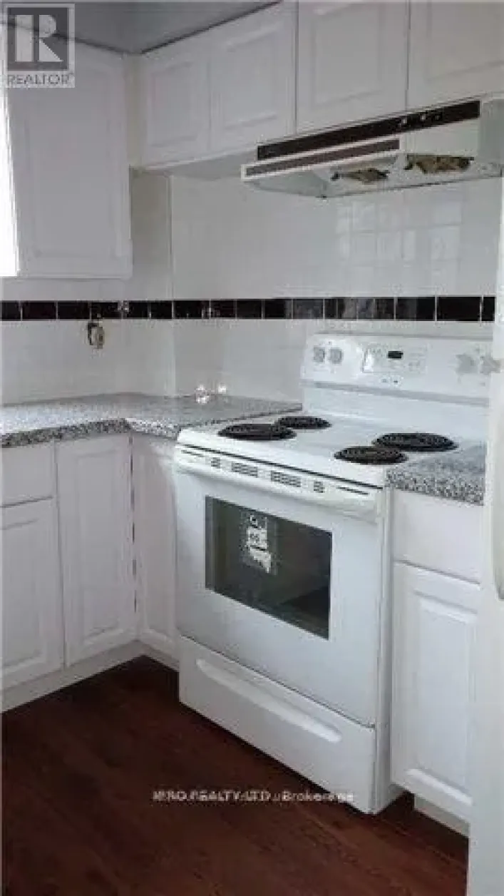 3 - 182 RUGGLES AVENUE, Richmond Hill
