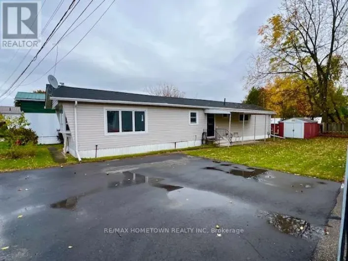 3 - 1871 OXFORD AVENUE, Elizabethtown-Kitley