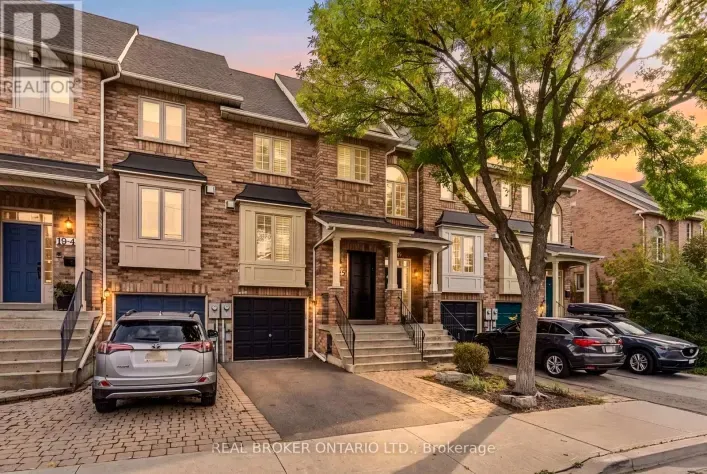 3 - 19 THIRTIETH STREET, Toronto