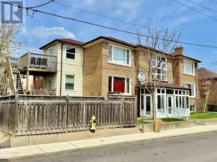 3 - 20 BELVIDERE AVENUE, Toronto