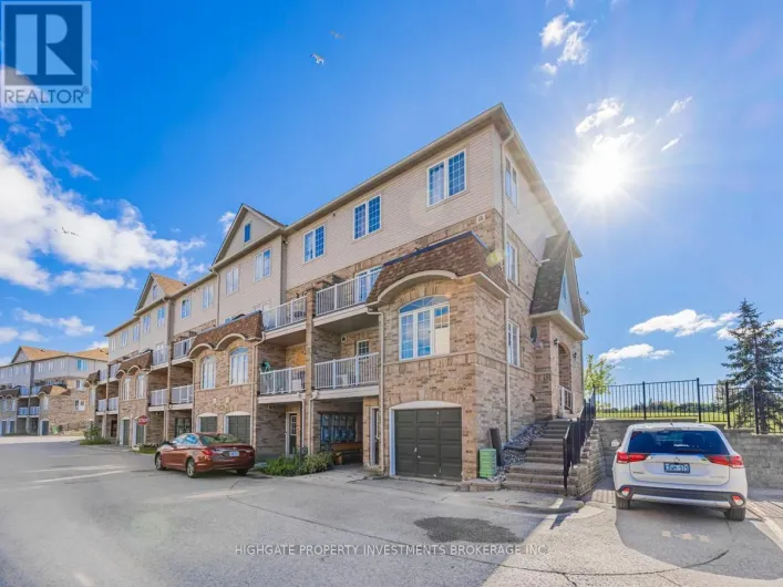 3 - 200 MCLEVIN AVENUE, Toronto