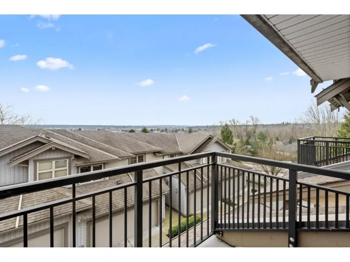 3 20326 68 AVENUE, Langley