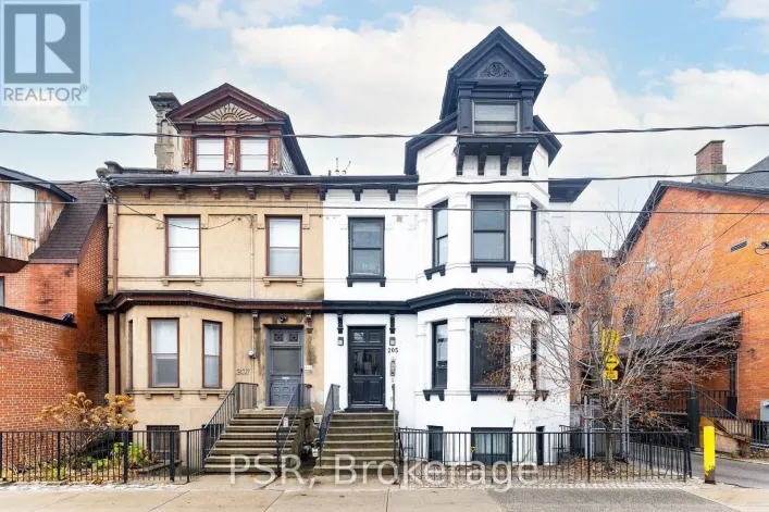 3 - 205 GERRARD STREET E, Toronto