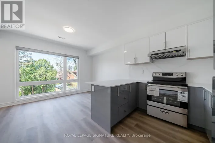 3 - 2052 PHARMACY AVENUE, Toronto