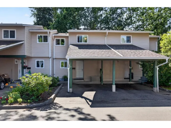 3 20587 51A AVENUE, Langley