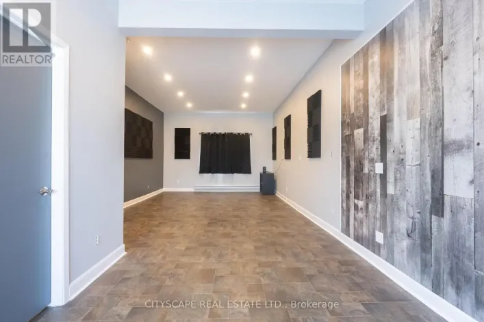 3 - 207 MAIN STREET, Wasaga Beach