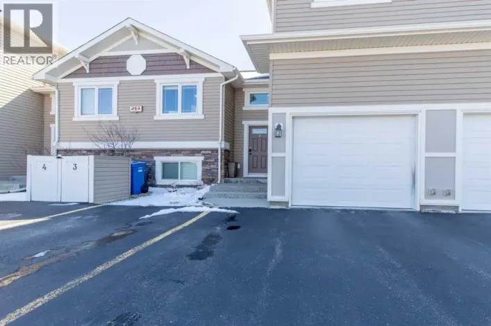 3, 213 Lettice Perry Road N, Lethbridge