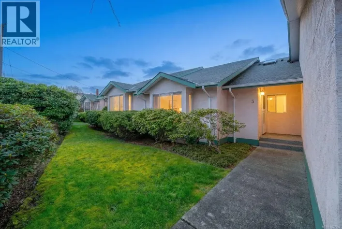 3 2197 Duggan Rd, Nanaimo