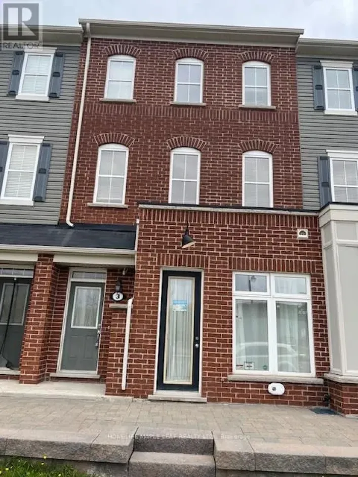 3 - 22 SPRING CREEK DRIVE, Hamilton