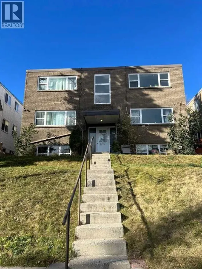 3, 2315 17A Street SW, Calgary
