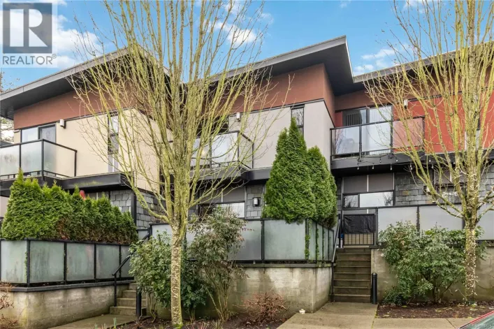 3 2321 Island View Rd, Central Saanich