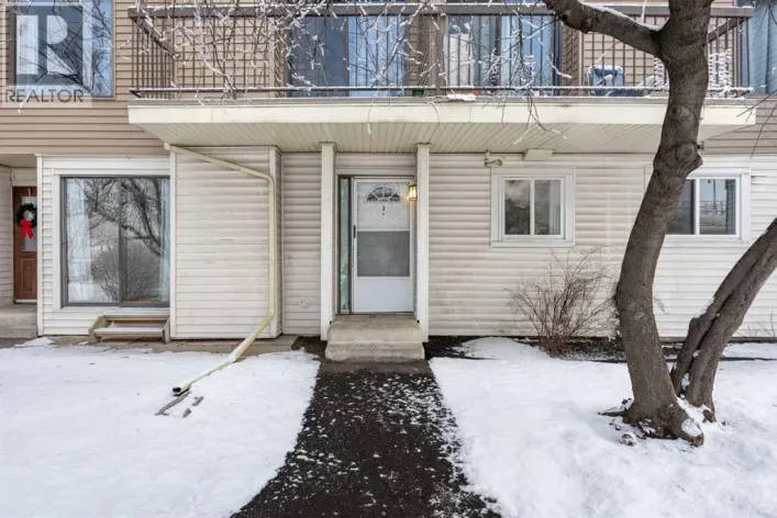 3, 2519 38 Street NE, Calgary