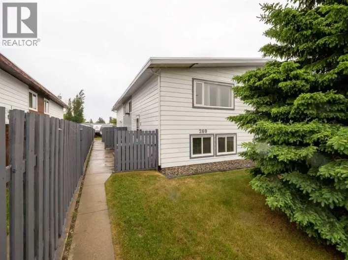 3, 269 Laval Boulevard W, Lethbridge