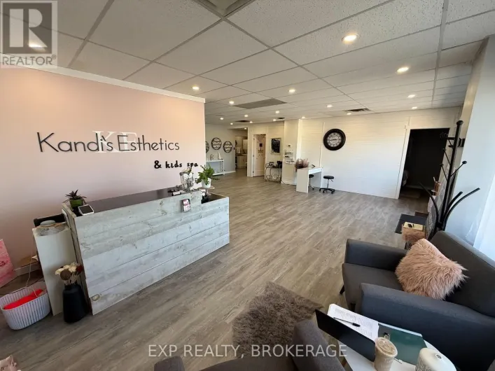 3 - 272 BELLEVILLE ROAD, Greater Napanee