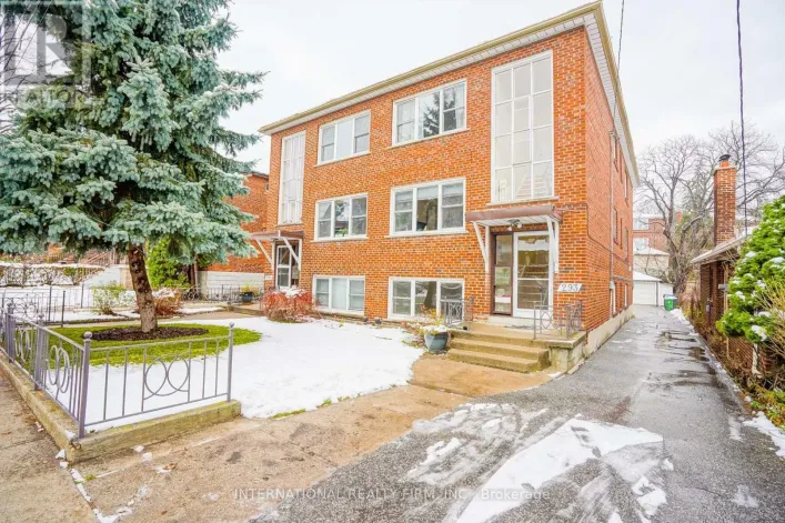 3 - 293 INDIAN GROVE W, Toronto