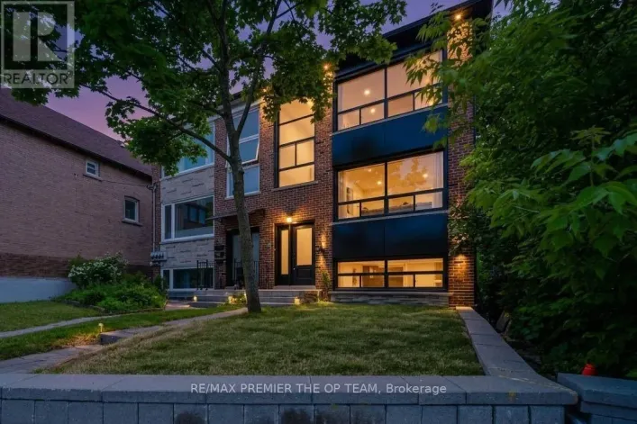 3 - 299 QUEBEC AVENUE, Toronto