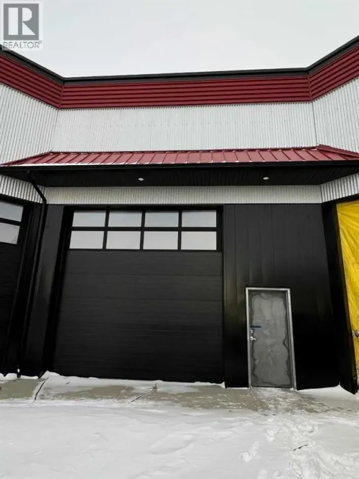 3, 30 Thevenaz Industrial Trail, Sylvan Lake