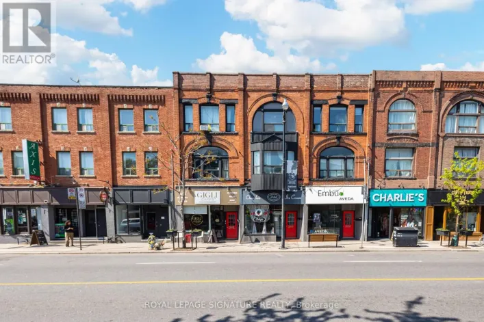 3 - 3040 DUNDAS STREET W, Toronto